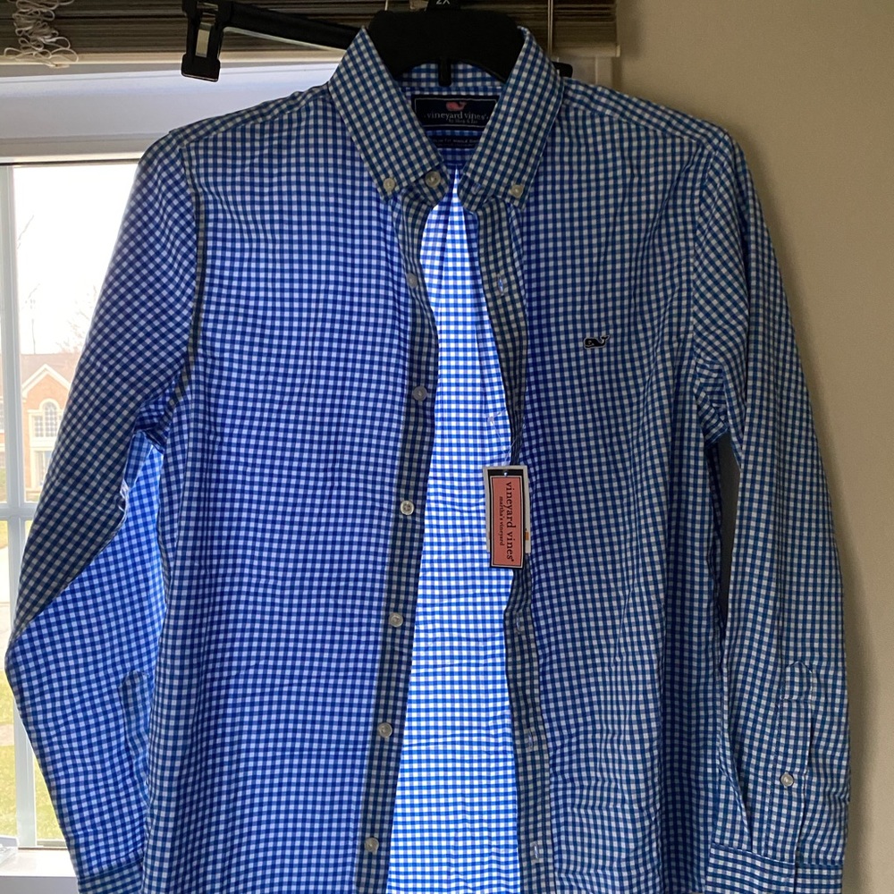 NWT vineyard vines shirt small